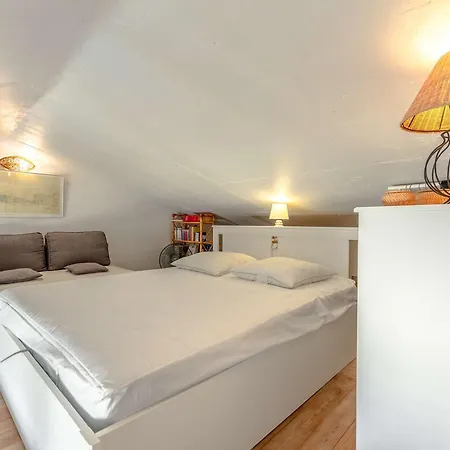 Lumineux Avec Climatisation Et Parking A Port - Fr-1-868-4 Apartament *