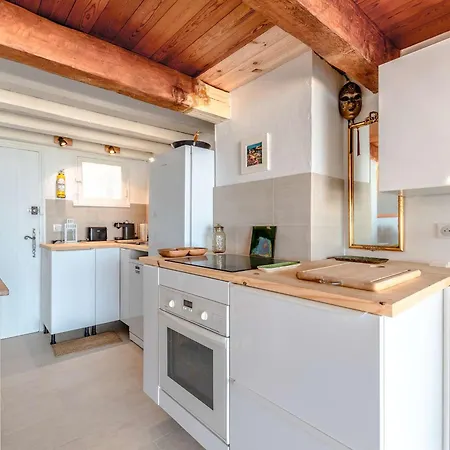 Lumineux Avec Climatisation Et Parking à Port - Fr-1-868-4 * Grimaud