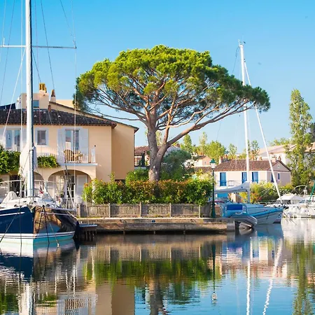 Lumineux Avec Climatisation Et Parking A Port - Fr-1-868-4