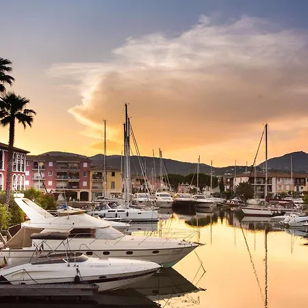 Lumineux Avec Climatisation Et Parking à Port - Fr-1-868-4