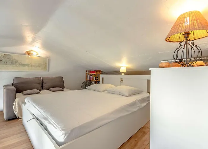 Lumineux Avec Climatisation Et Parking A Port - Fr-1-868-4 Апартаменты *